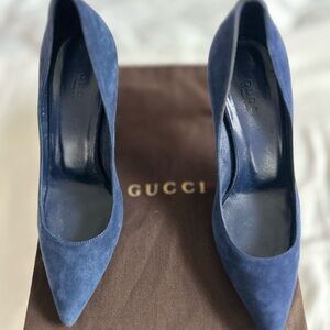 Gucci Women's Navy Suede Heels